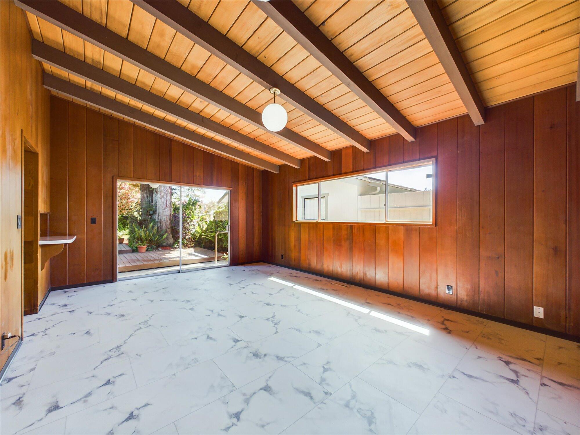 2054 Mcclaskey Lane