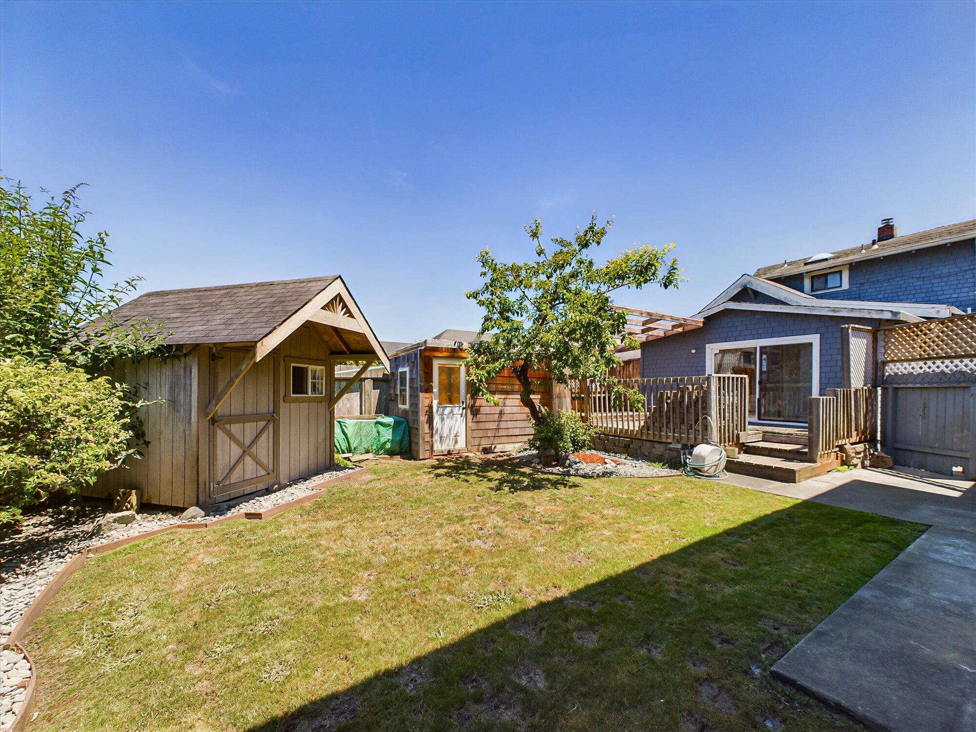 3206 Lowell Street