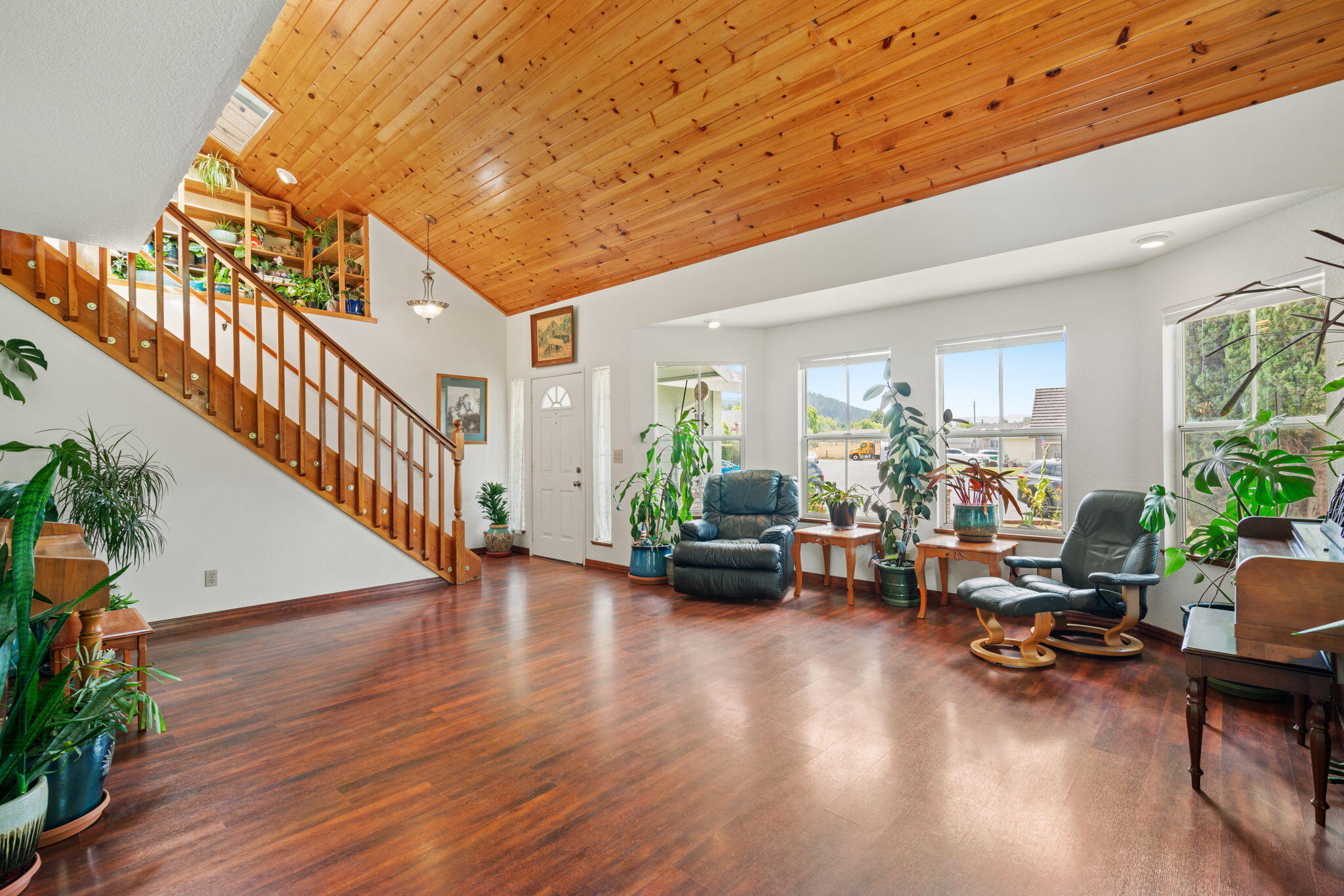1705 Blue Jay Court