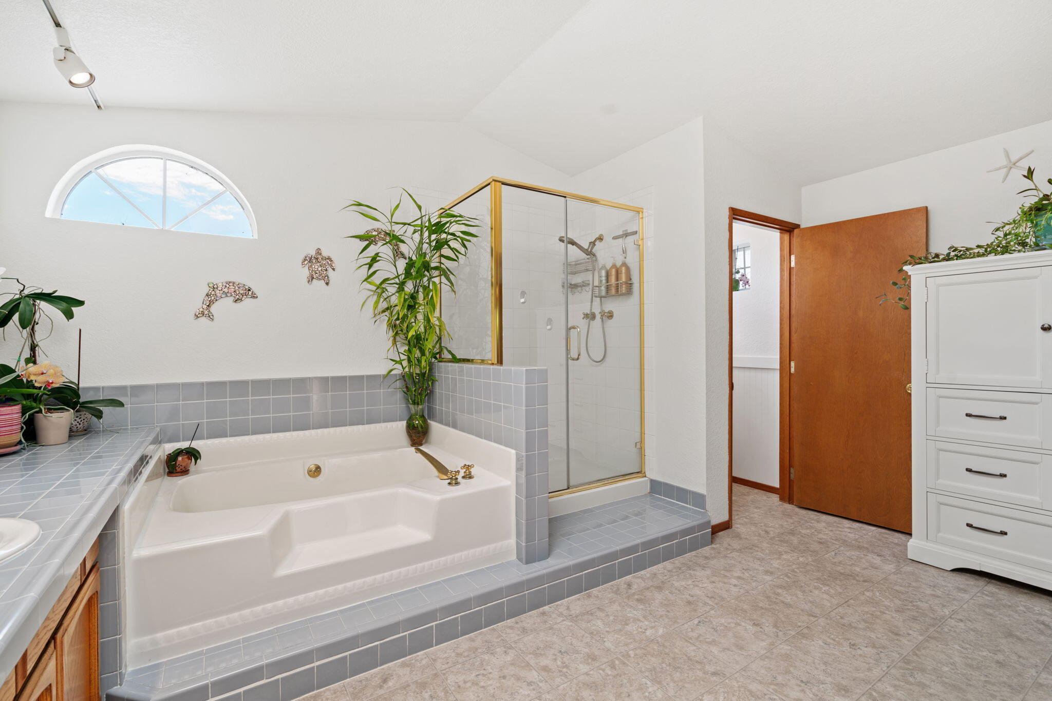 1705 Blue Jay Court