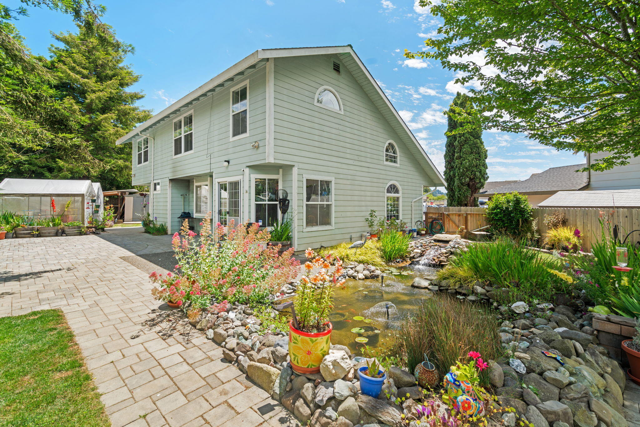 1705 Blue Jay Court