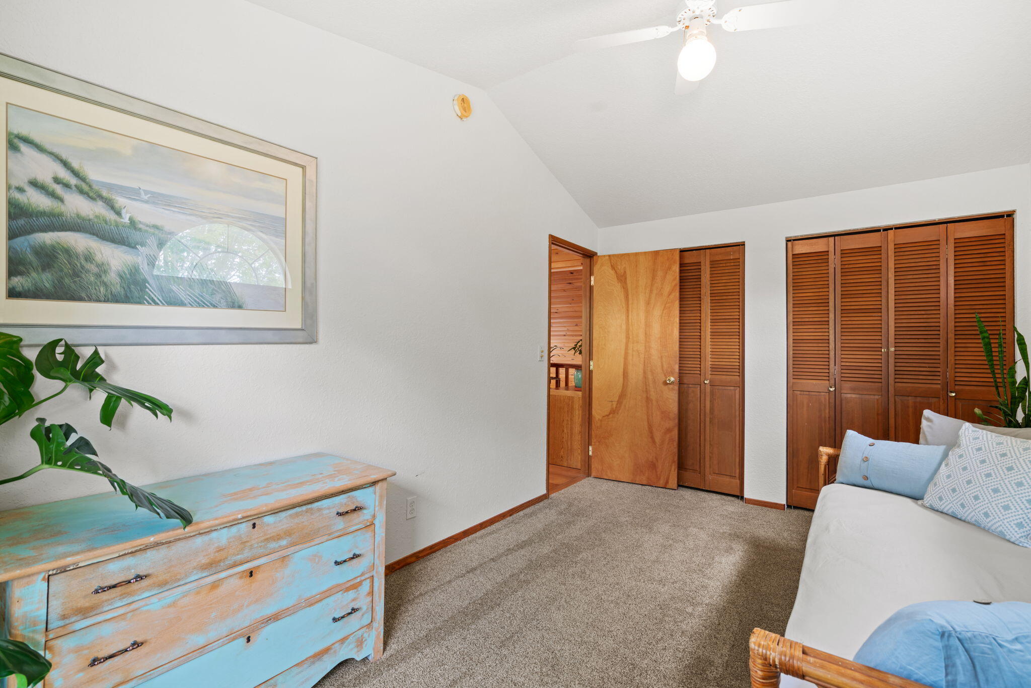 1705 Blue Jay Court