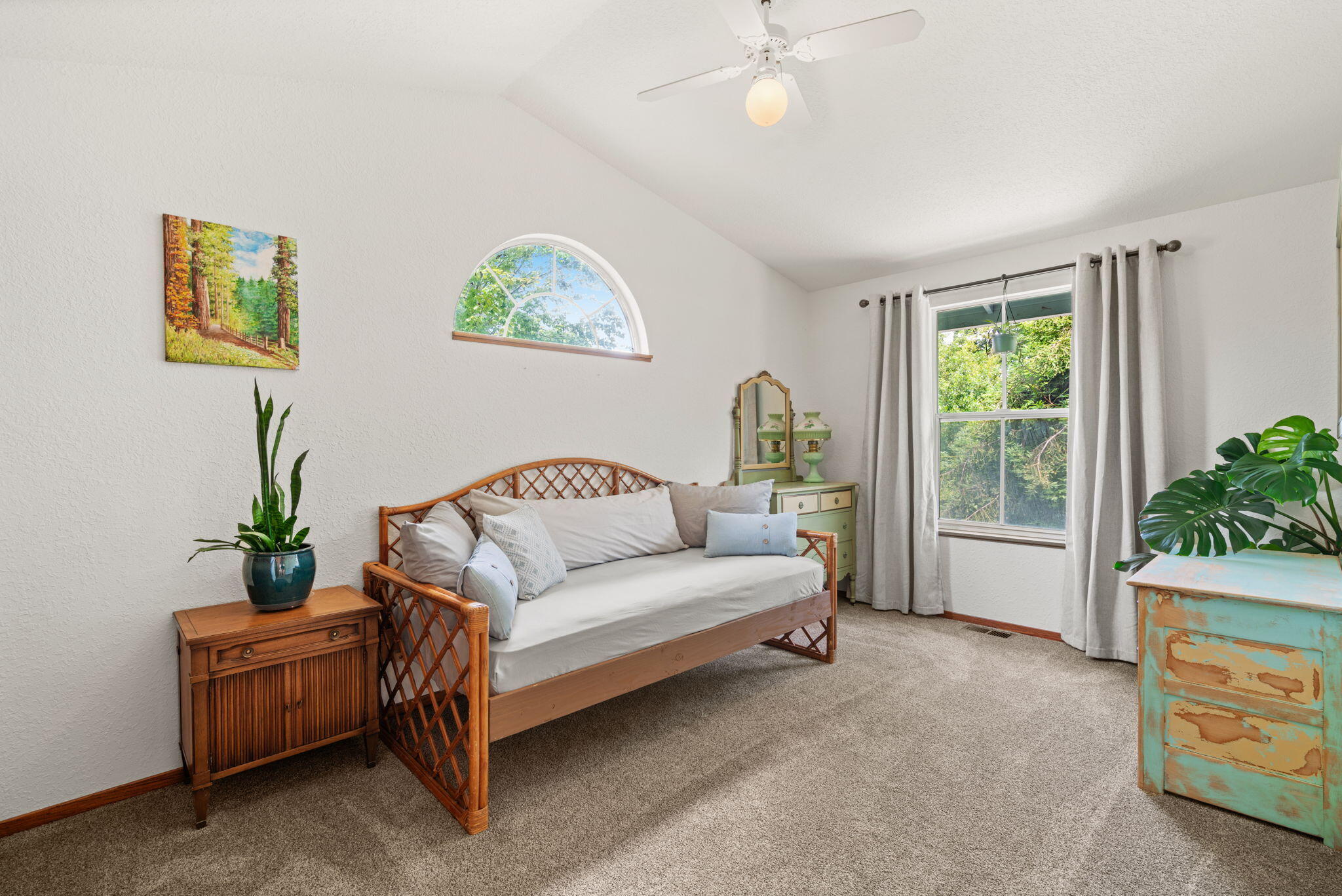 1705 Blue Jay Court