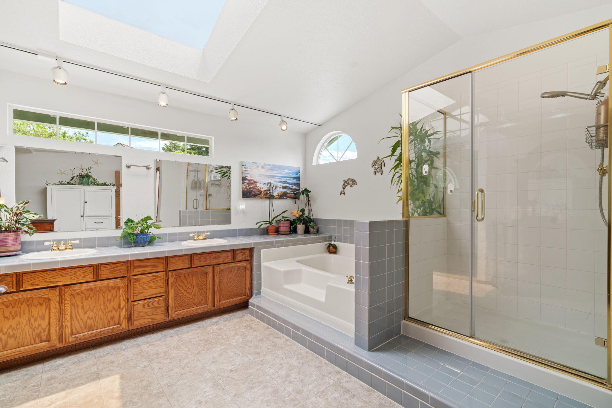 1705 Blue Jay Court