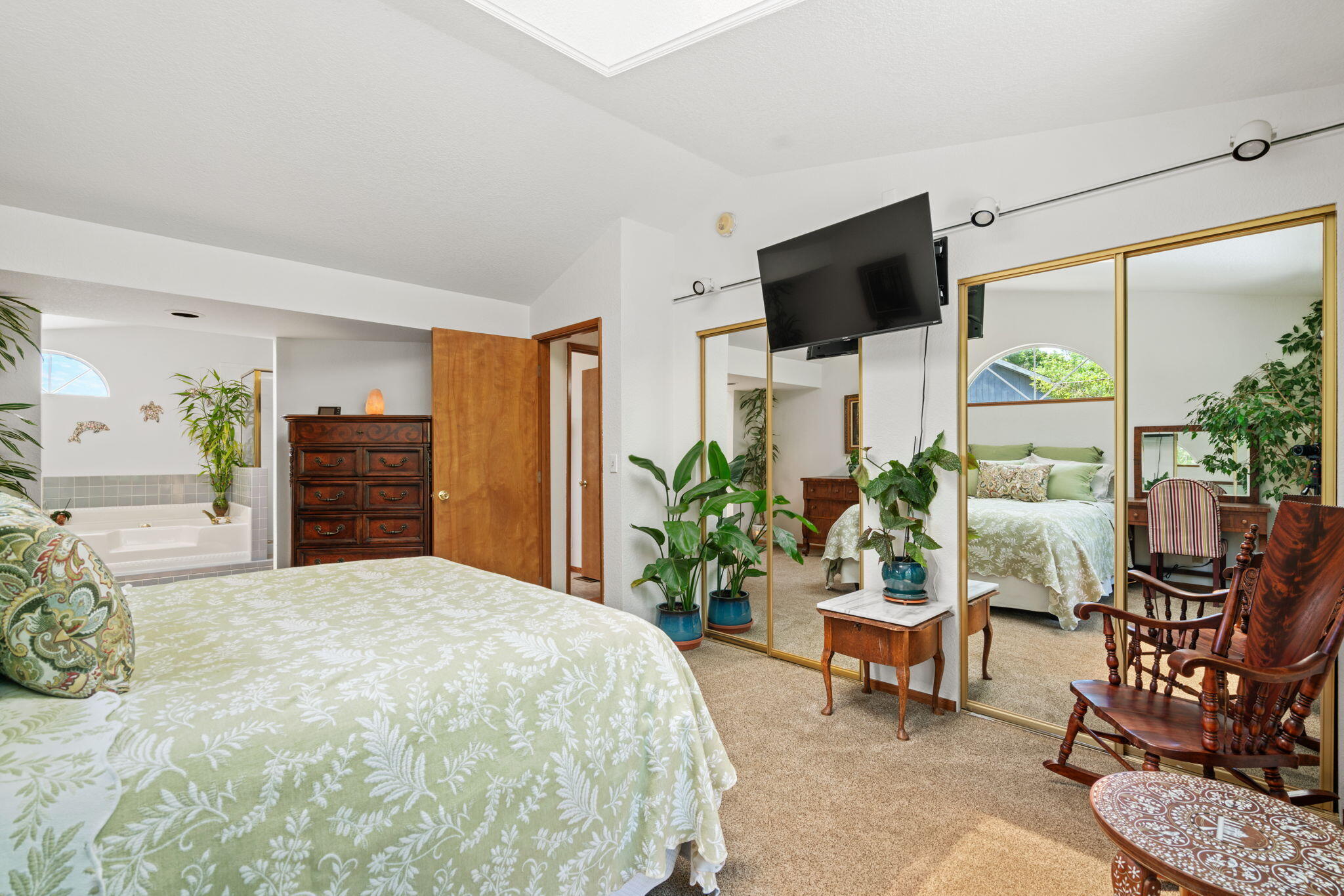 1705 Blue Jay Court