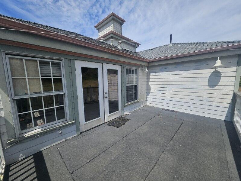 1580 Upper Pacific Drive