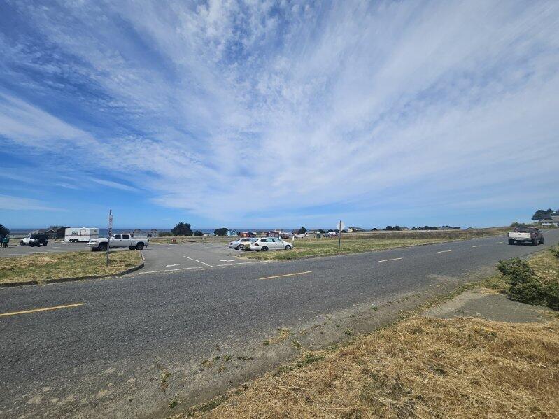 1580 Upper Pacific Drive