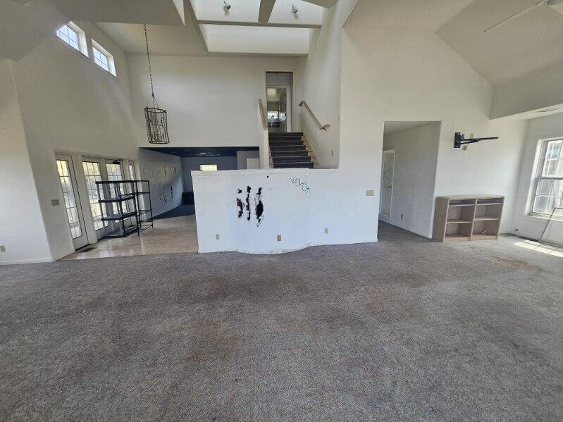 1580 Upper Pacific Drive