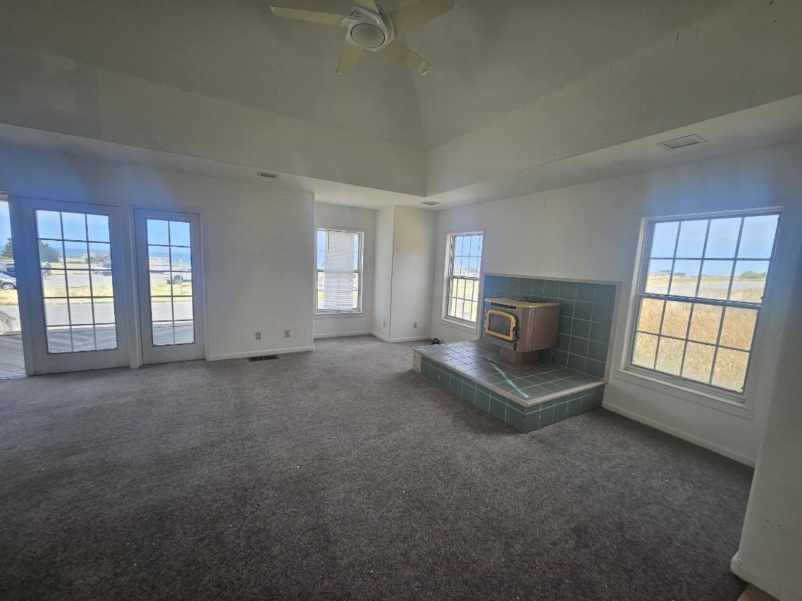 1580 Upper Pacific Drive