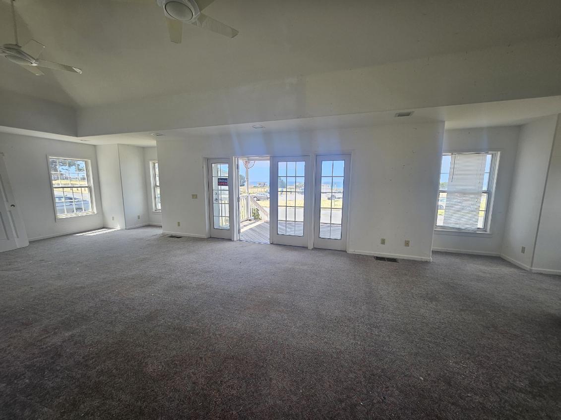 1580 Upper Pacific Drive