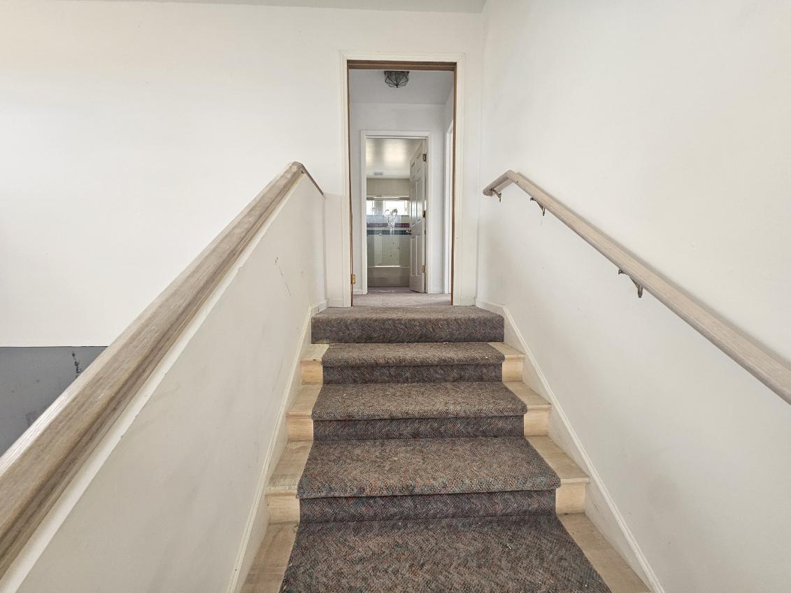 1580 Upper Pacific Drive