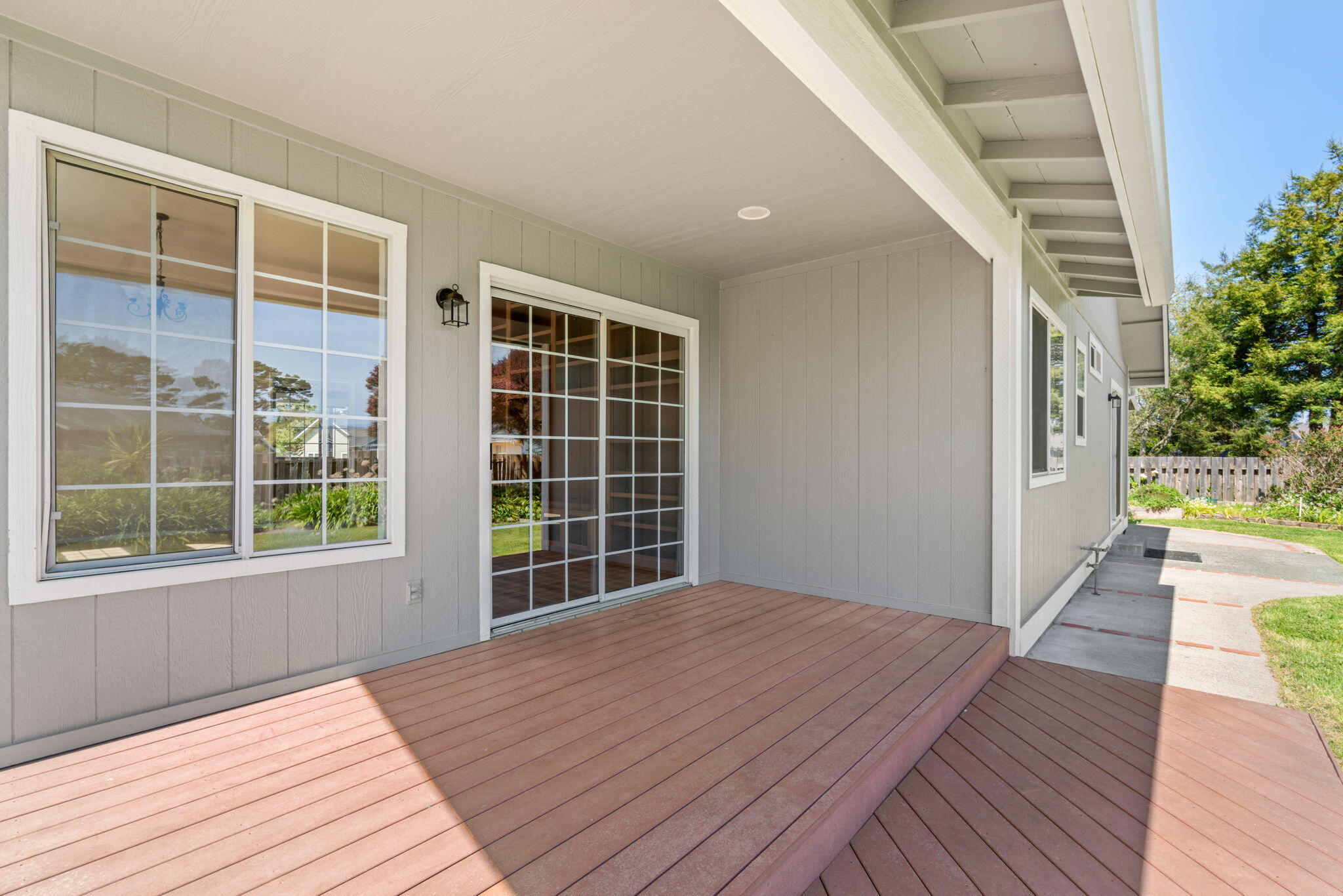 1111 Breen Street