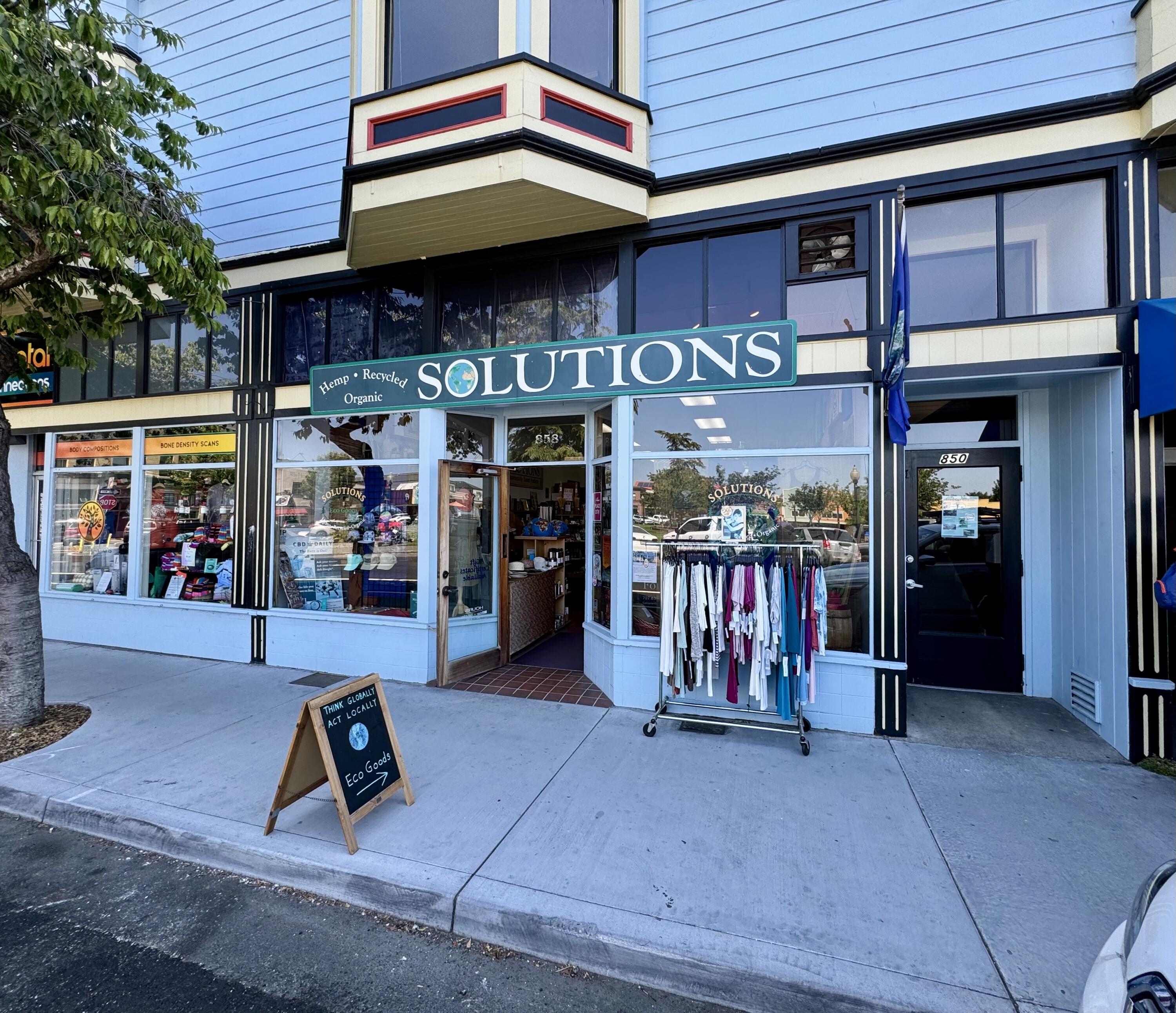 858 G Street