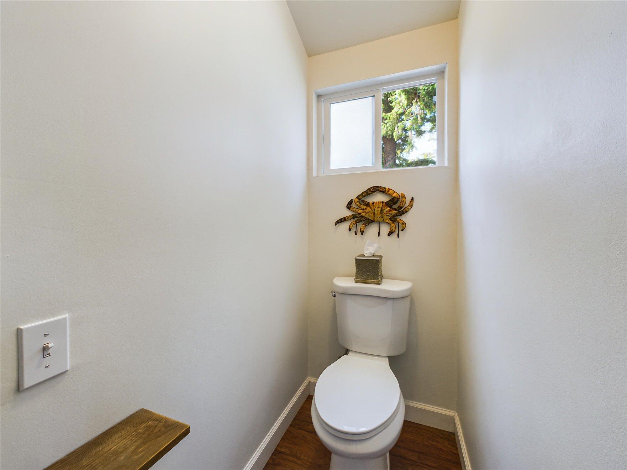 1010 Hilltop Lane, McKinleyville