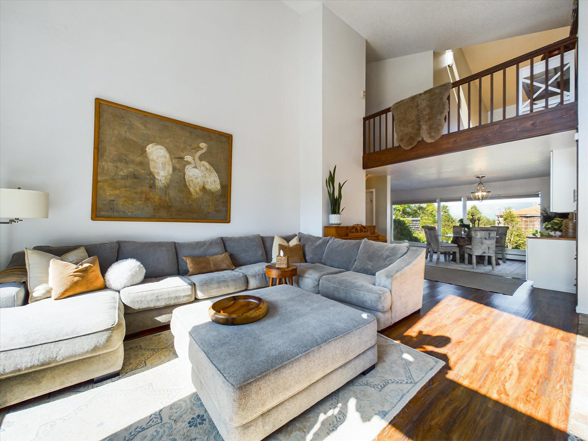 1010 Hilltop Lane, McKinleyville
