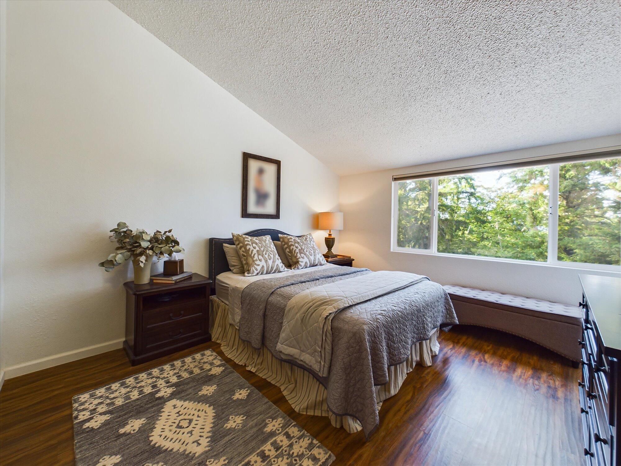 1010 Hilltop Lane, McKinleyville