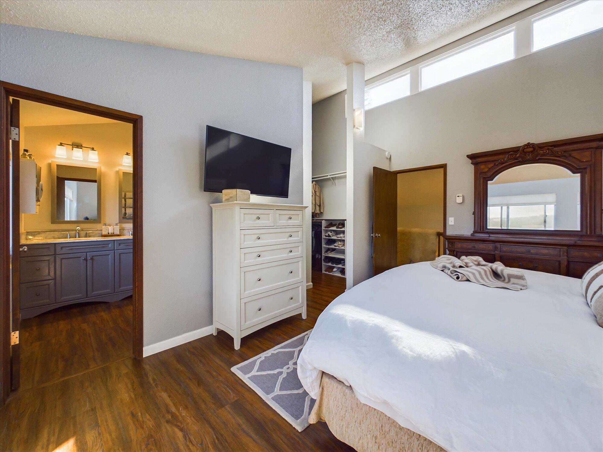1010 Hilltop Lane, McKinleyville