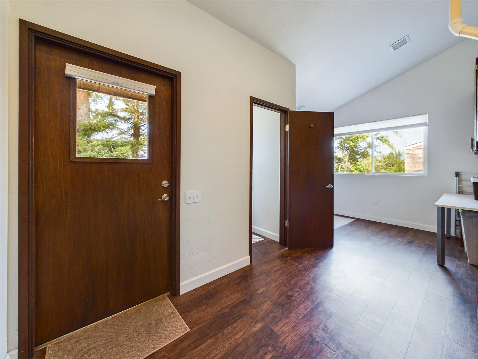 1010 Hilltop Lane, McKinleyville