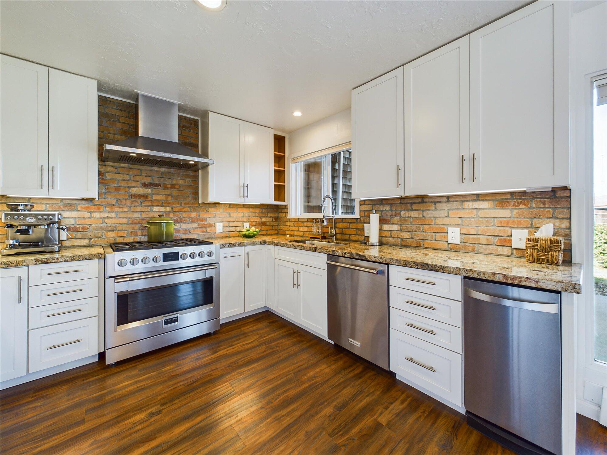 1010 Hilltop Lane, McKinleyville