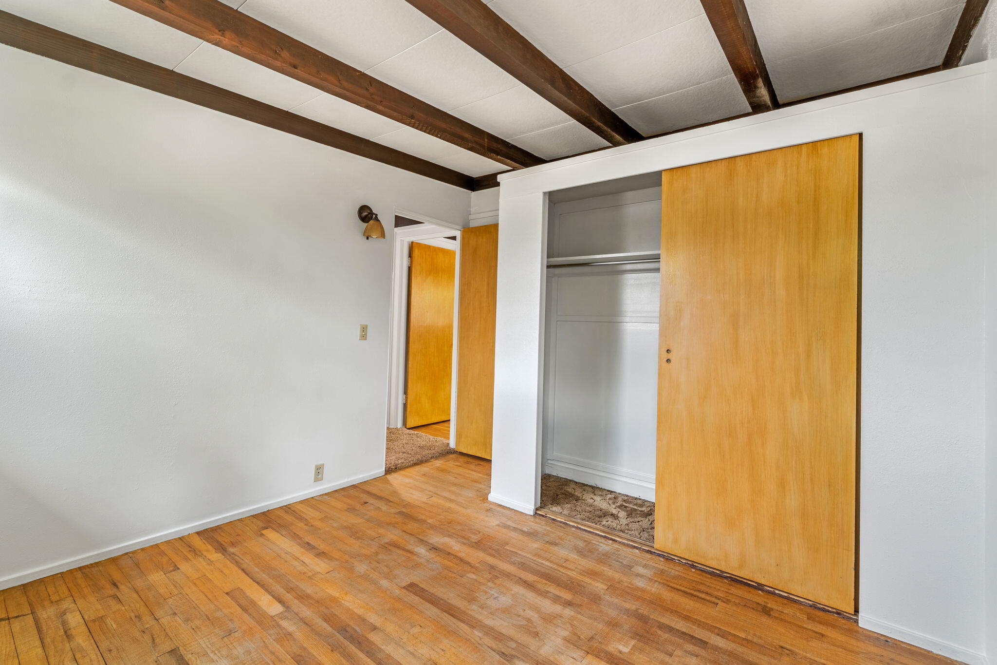 3365 Prairie Avenue