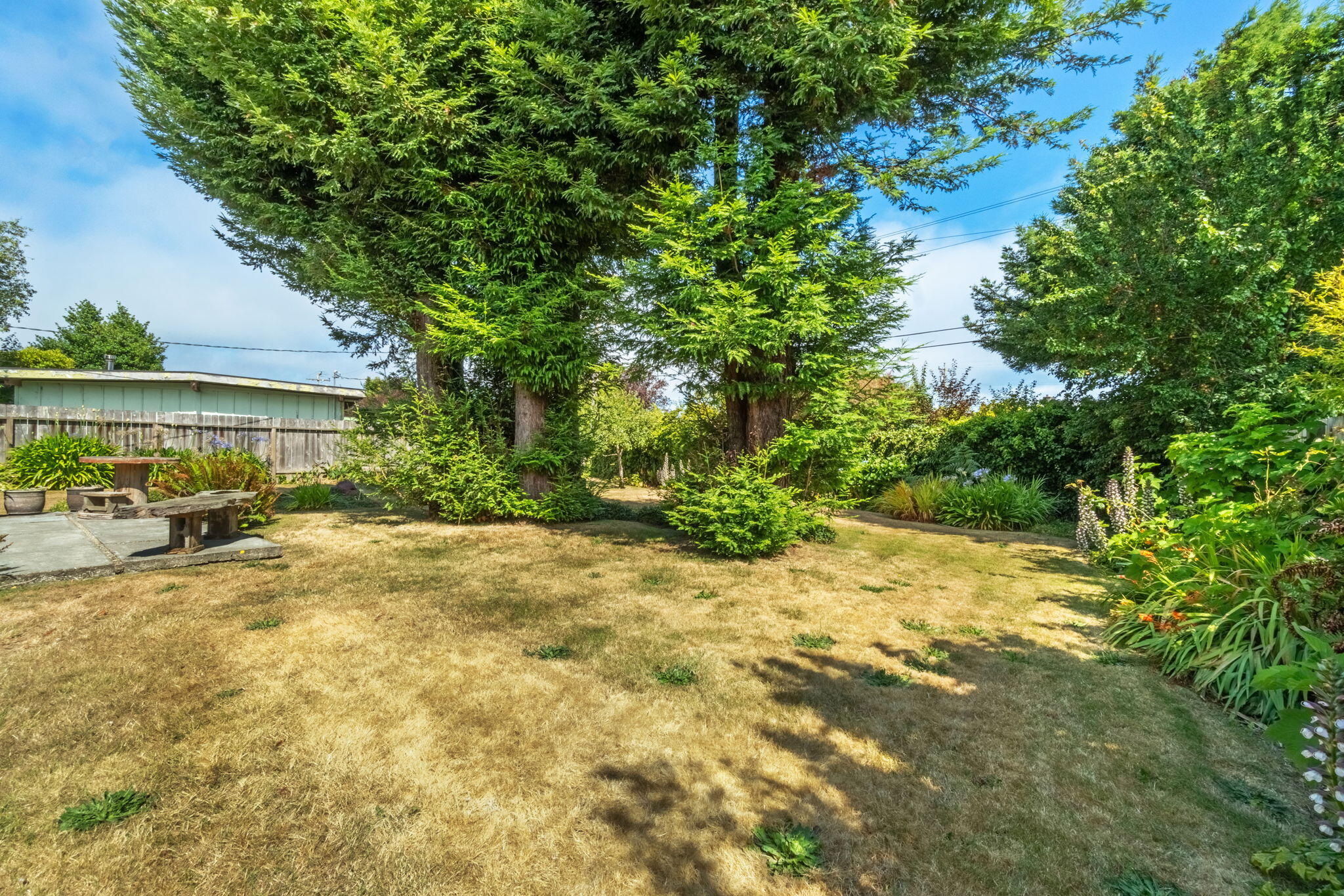 3365 Prairie Avenue