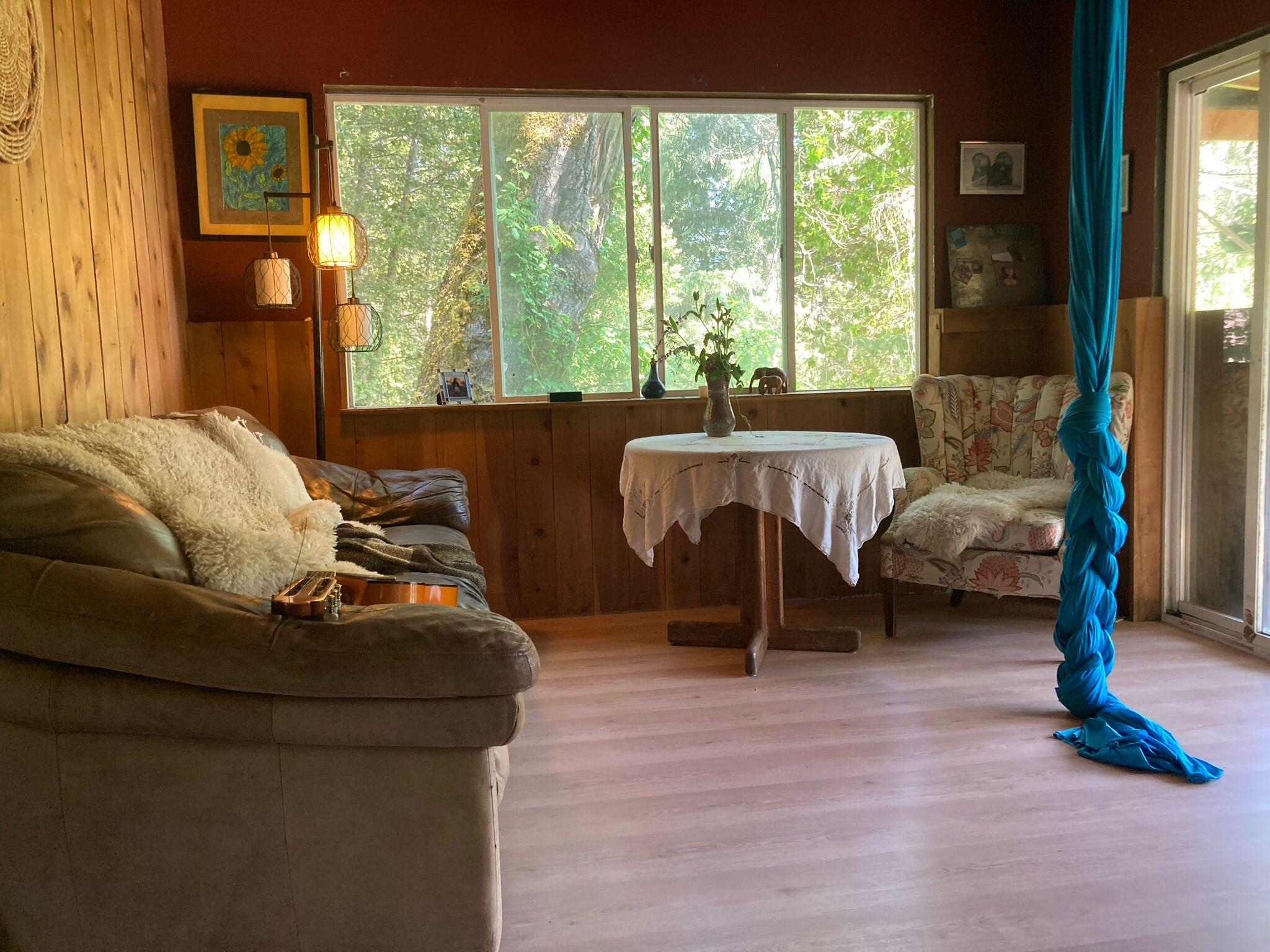 111 Cooper Ranch Road