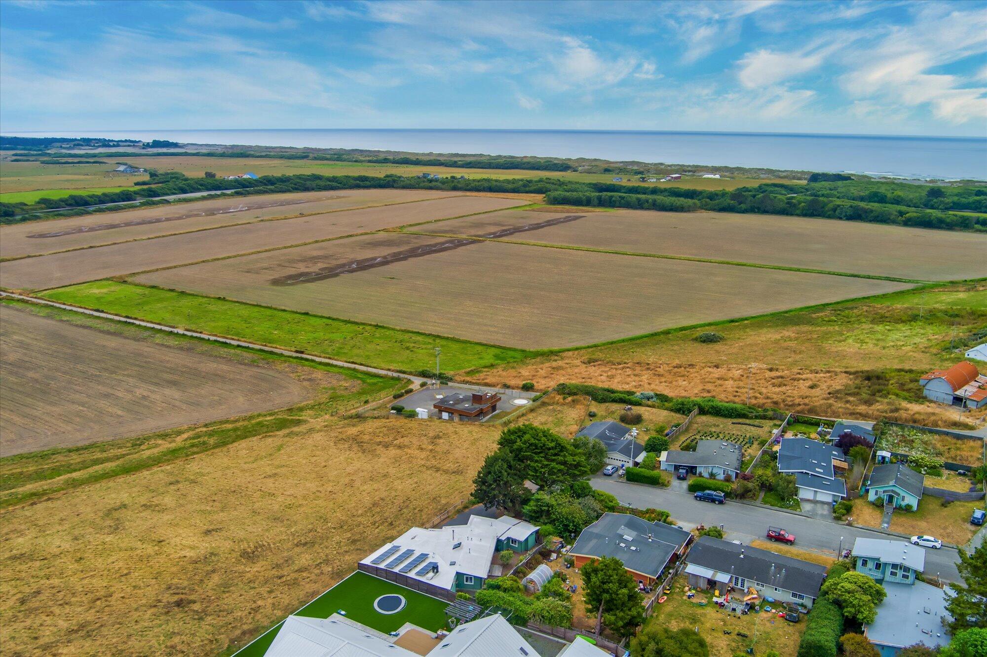 1363 Whitmire Avenue, McKinleyville