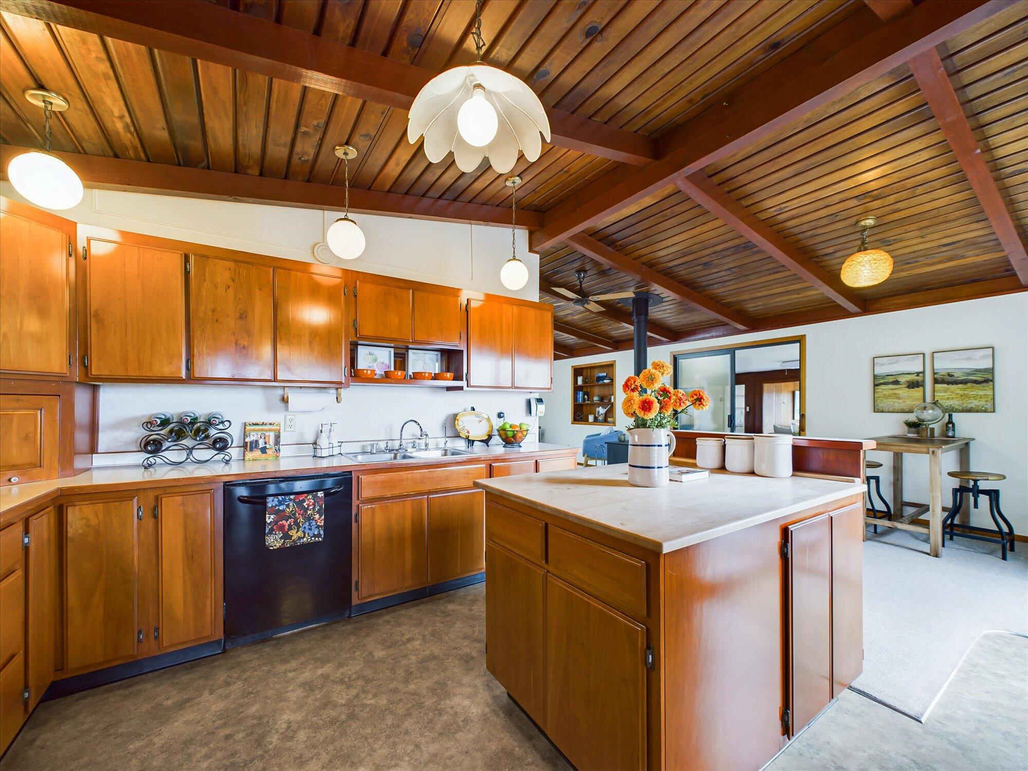 1363 Whitmire Avenue, McKinleyville