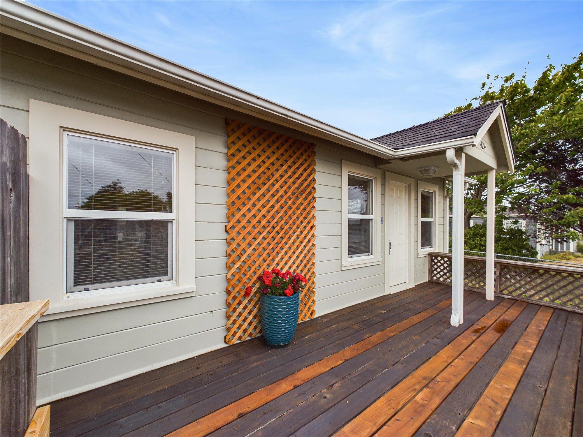 424 Silva Avenue
