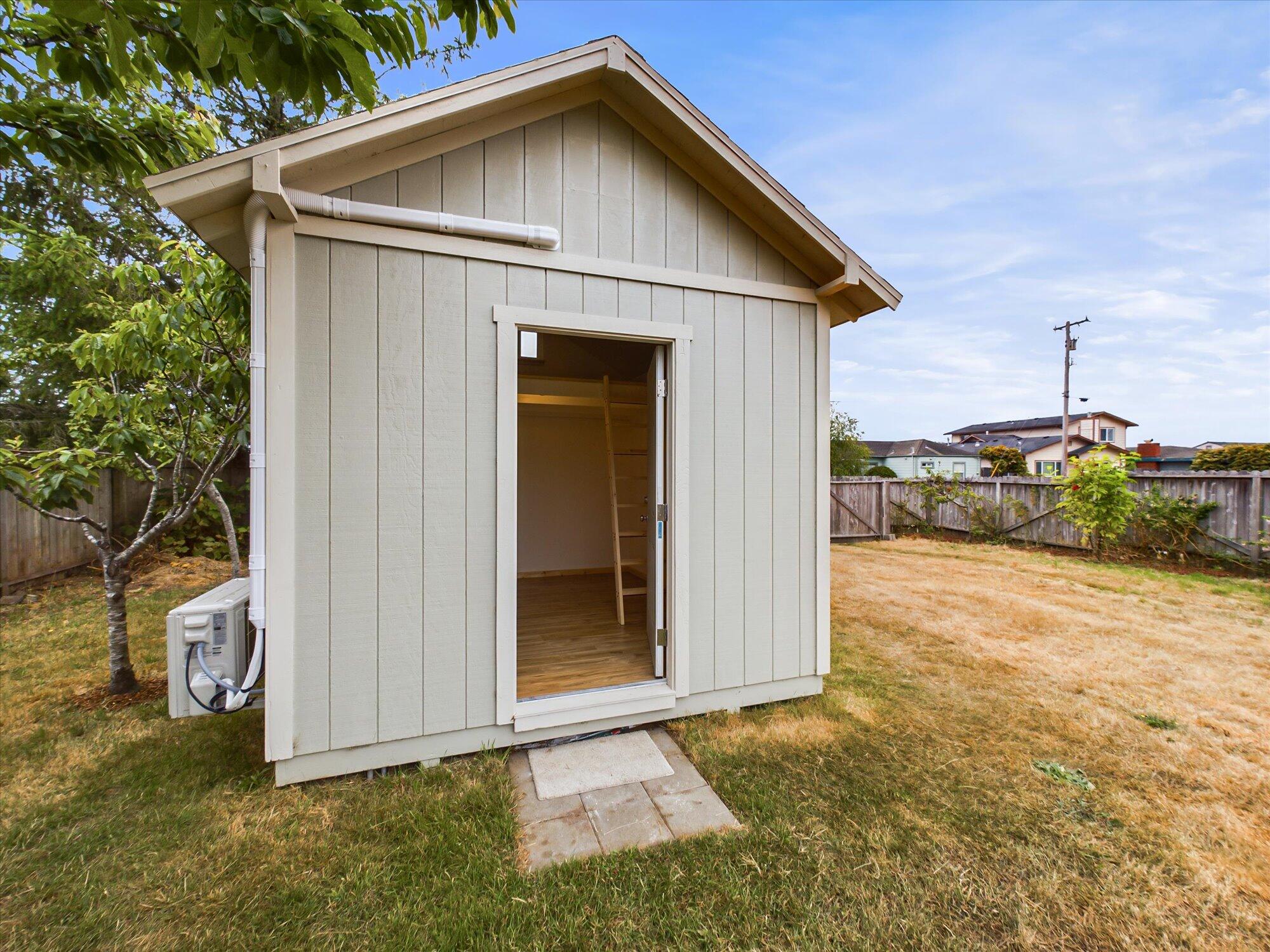424 Silva Avenue
