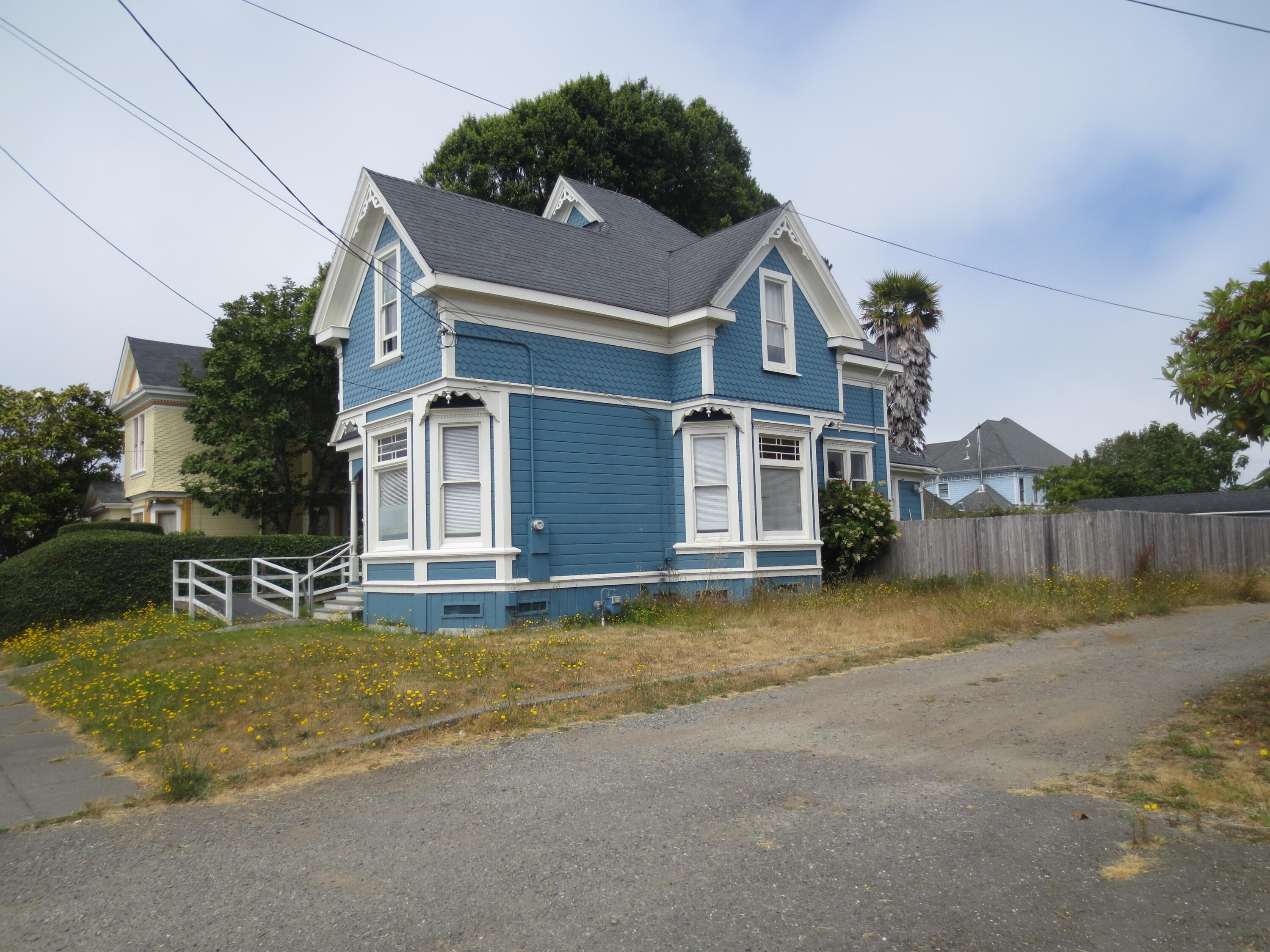1111 L Street