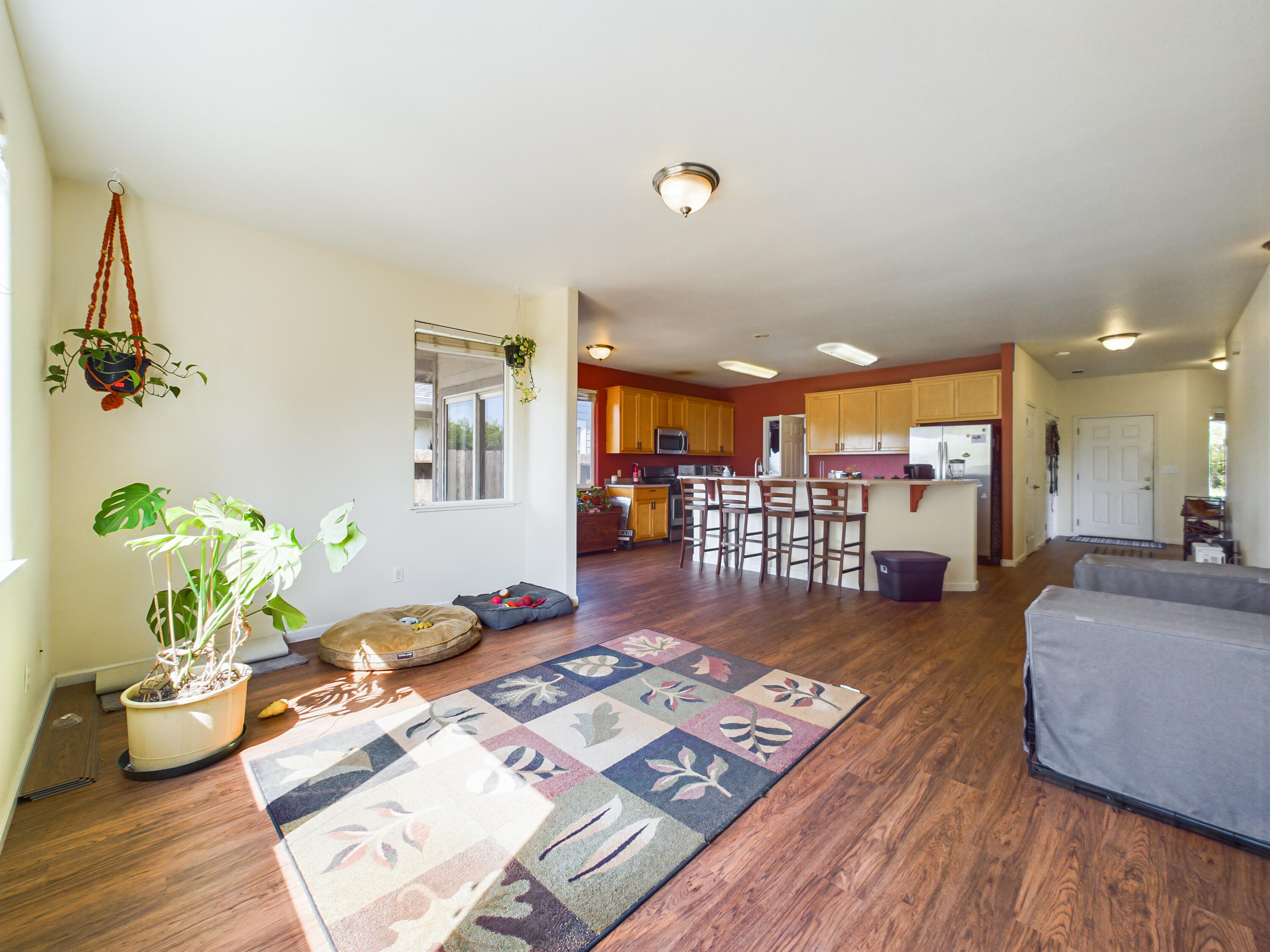 1833 Peninsula Drive