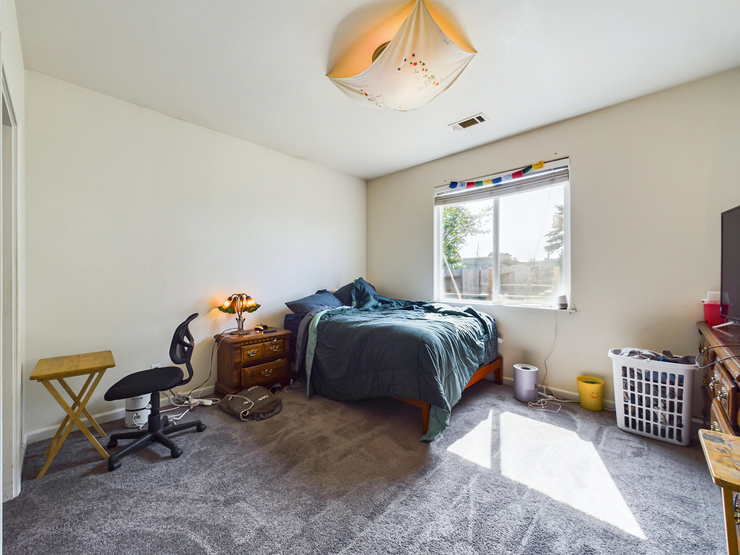 1833 Peninsula Drive