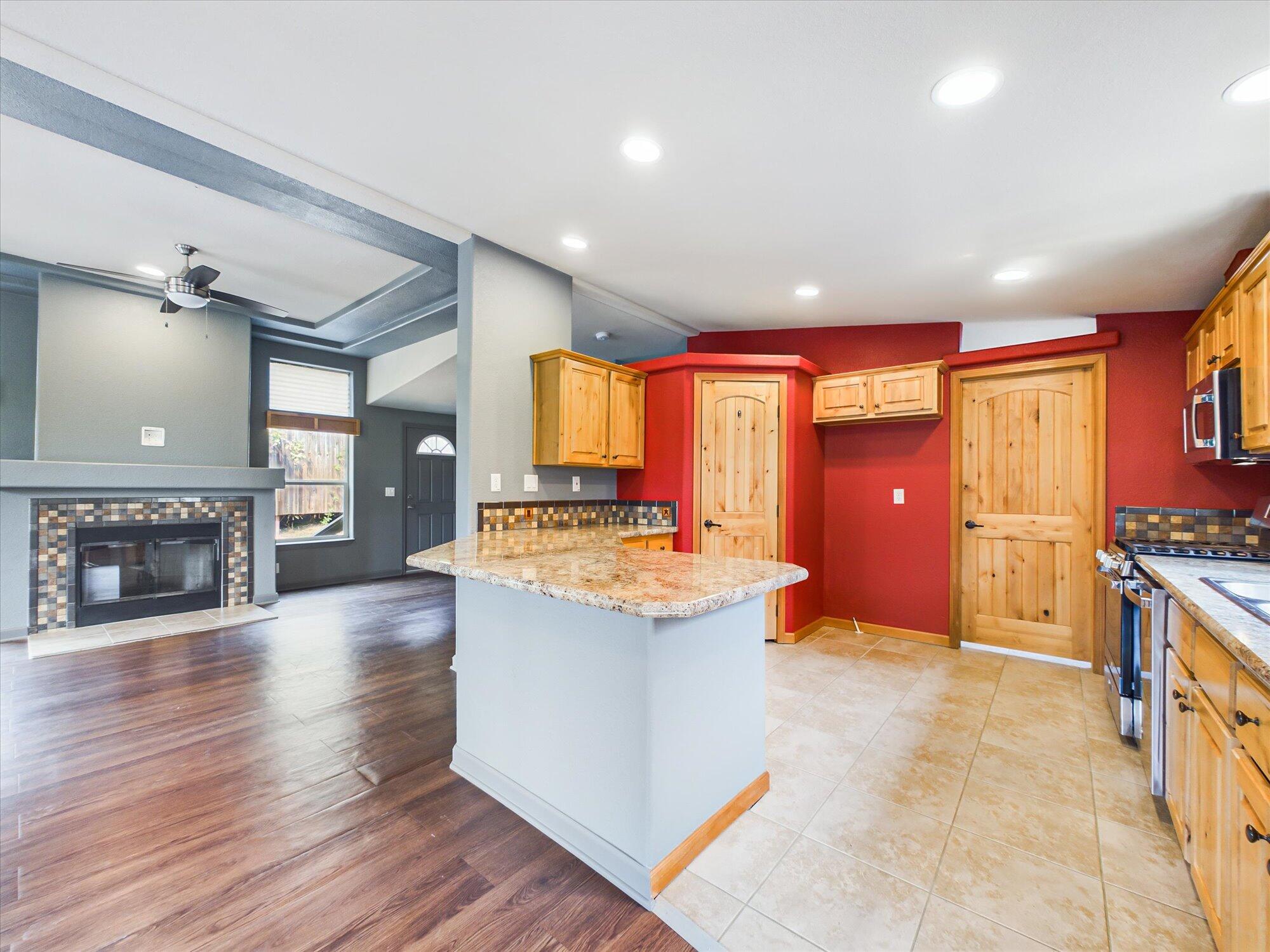 41717 St Hwy 299