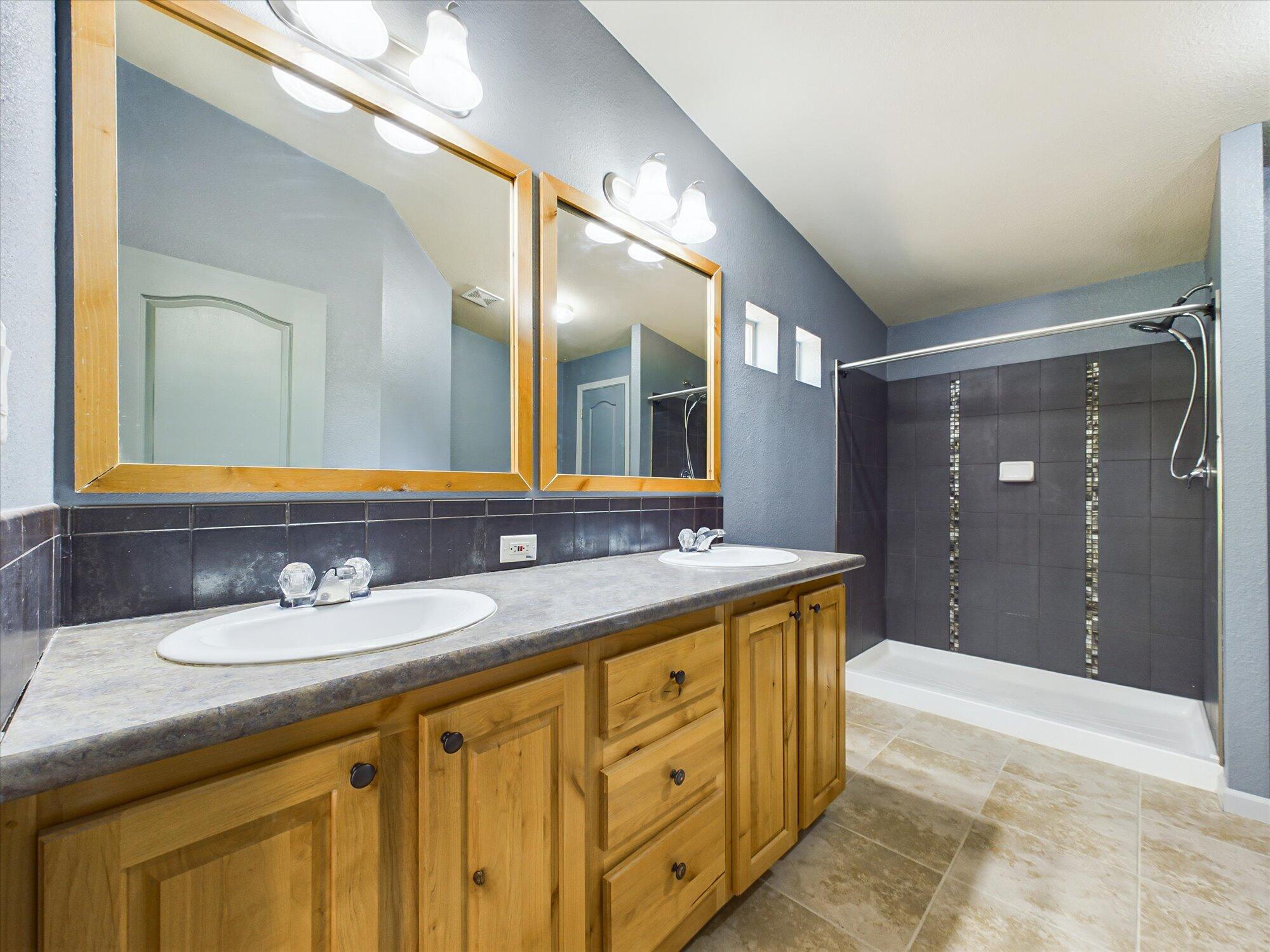 41717 St Hwy 299