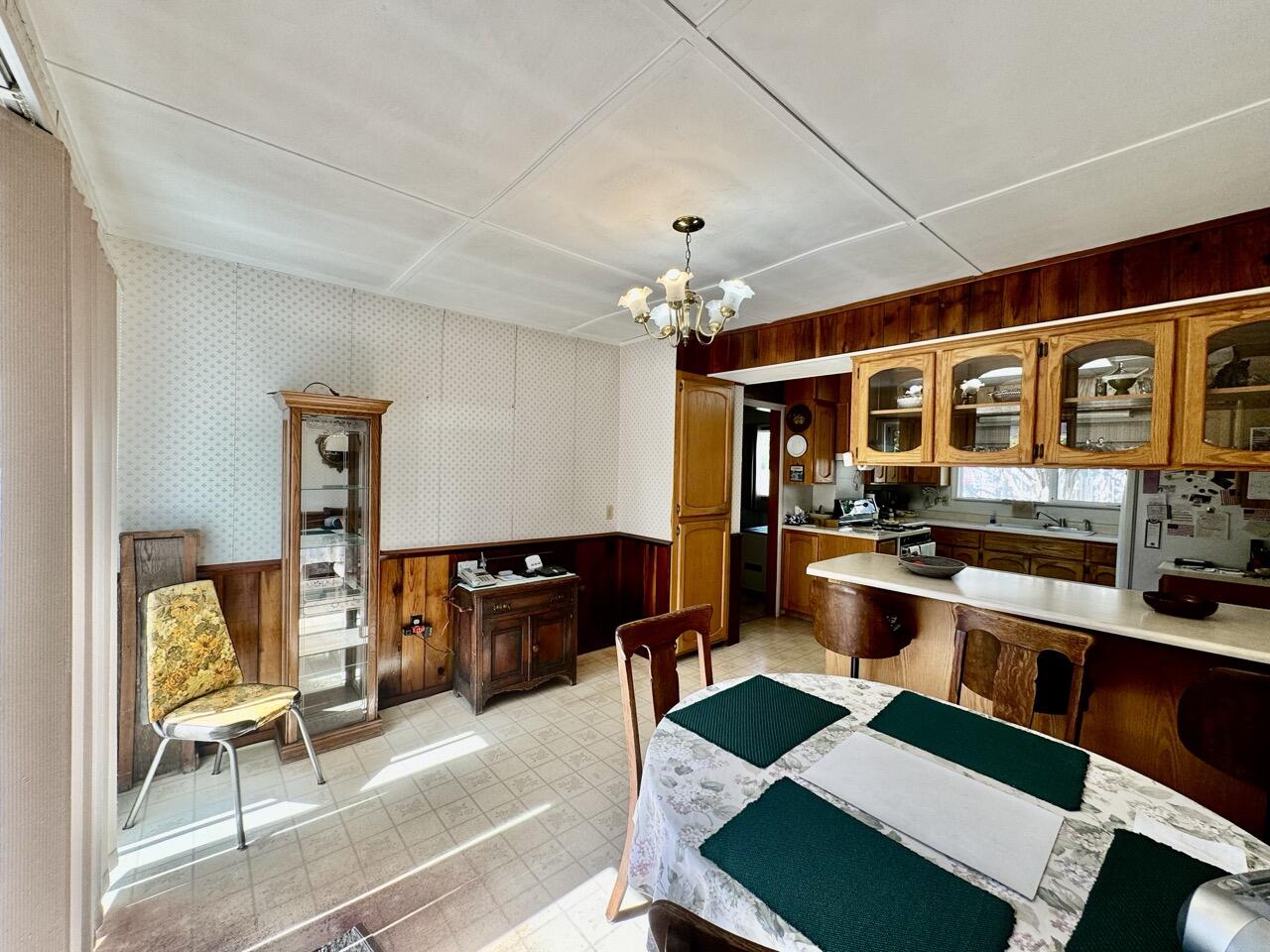 899 Fernbridge Drive