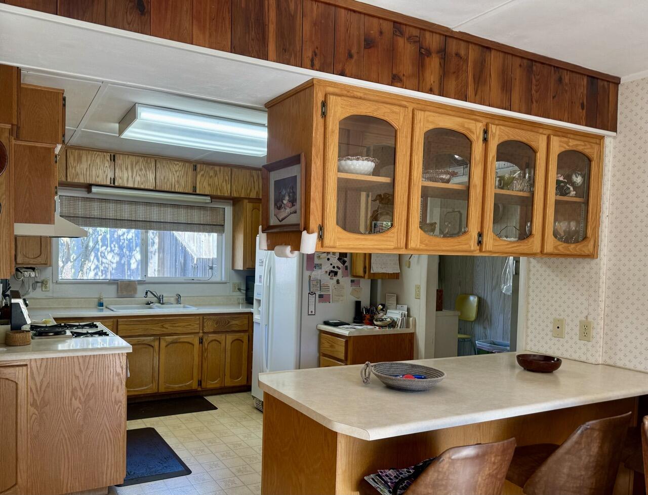 899 Fernbridge Drive