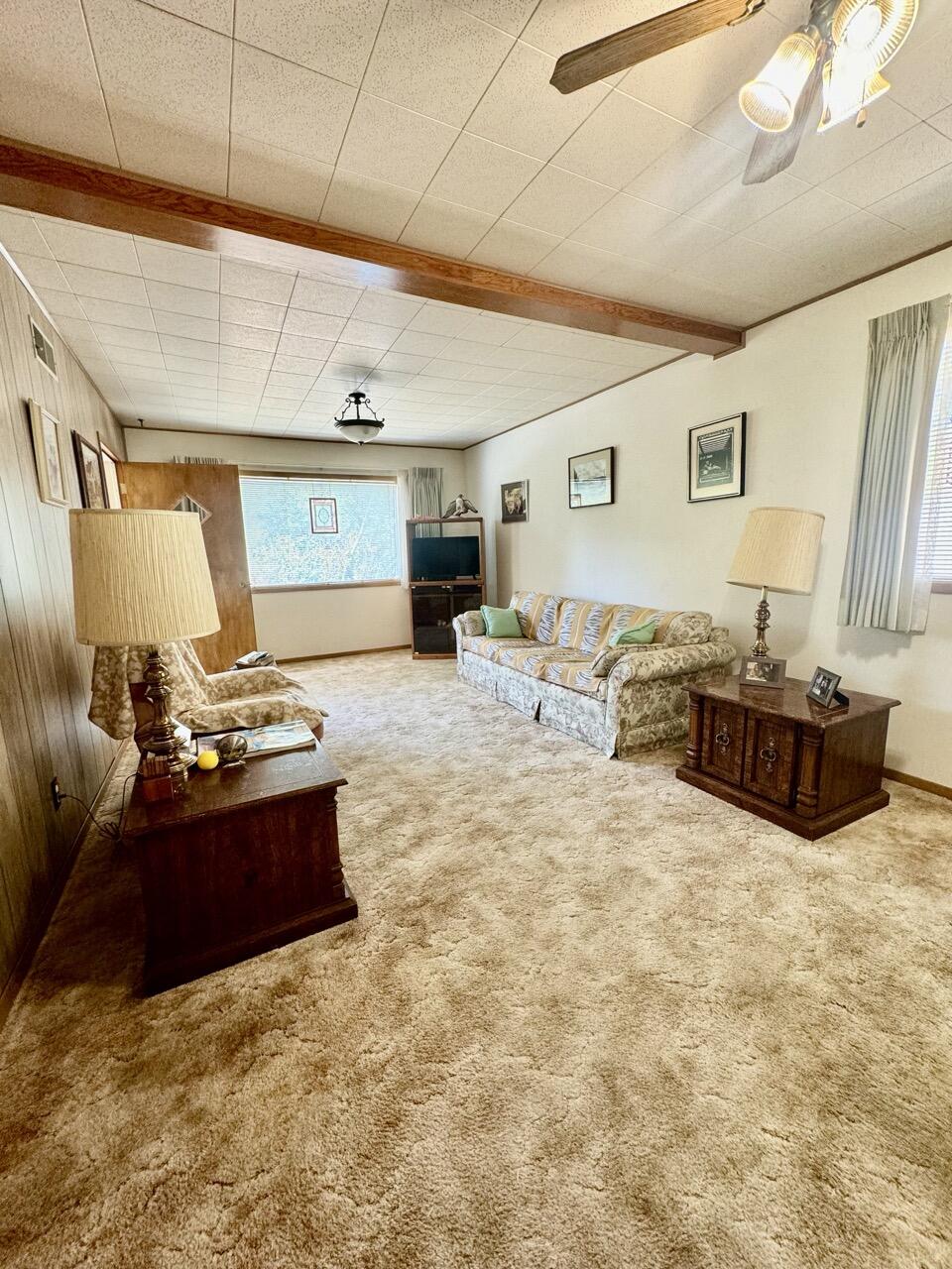899 Fernbridge Drive