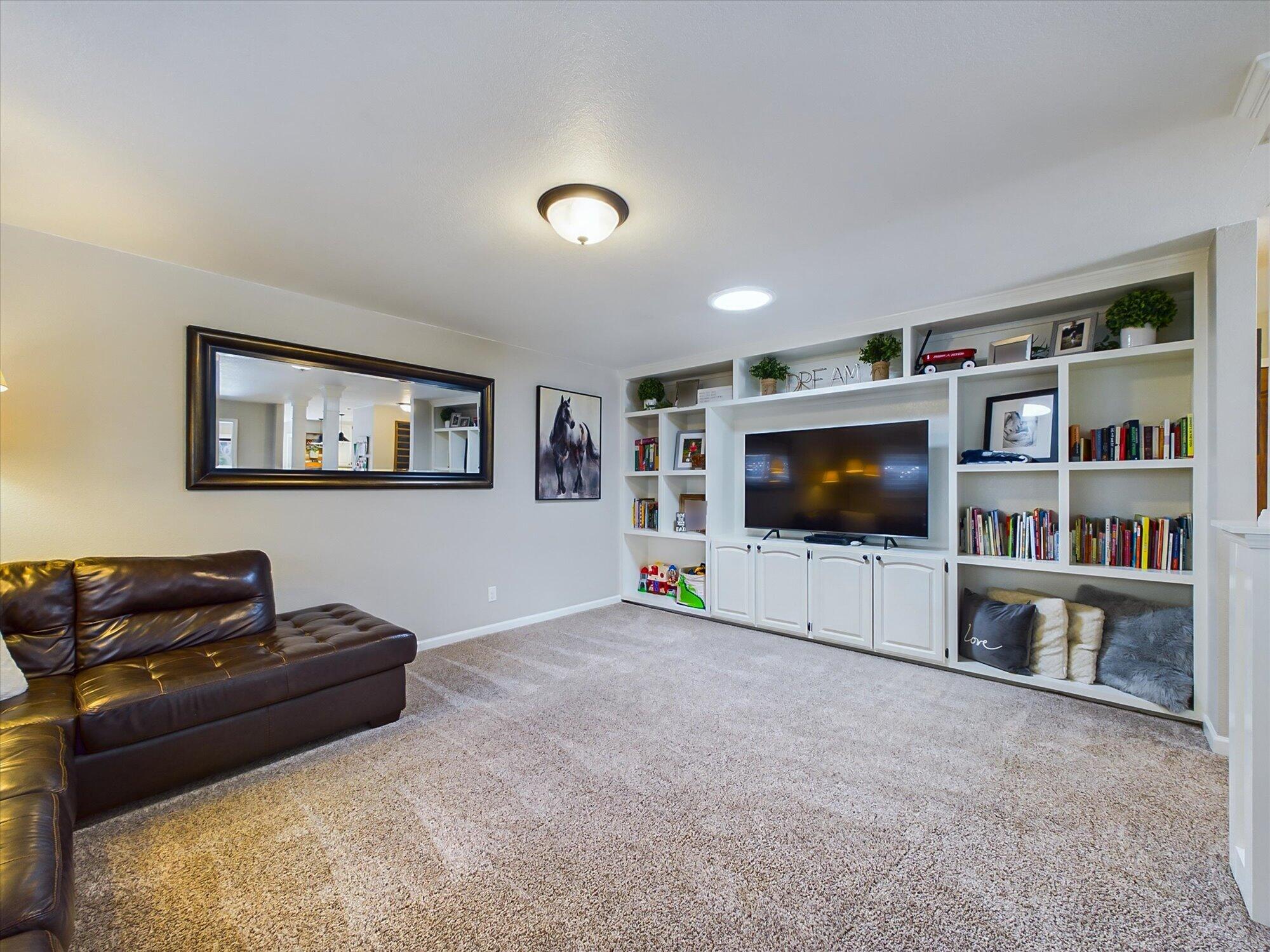 4048 Campton Road