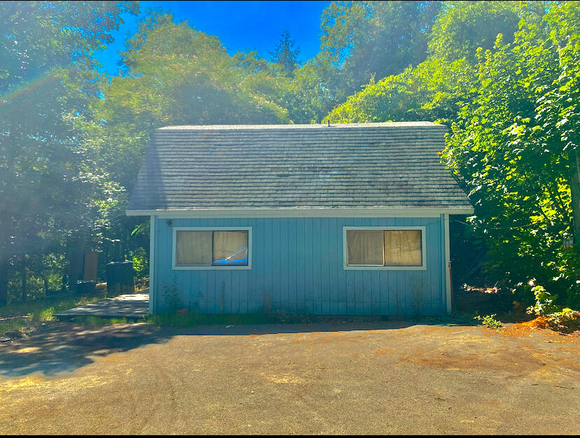 383 Upper Weitchpec School Road