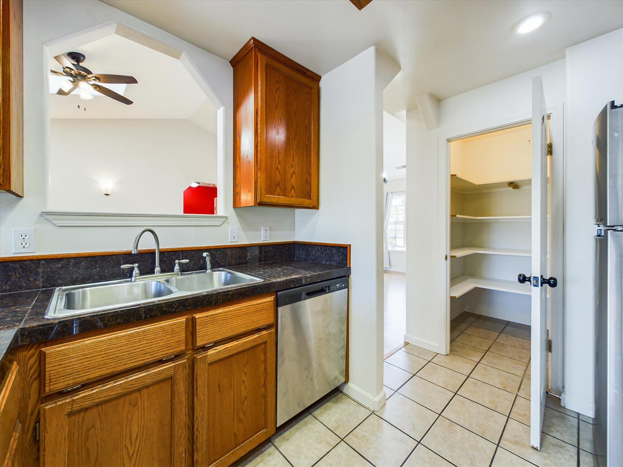 4900 Starlund Court