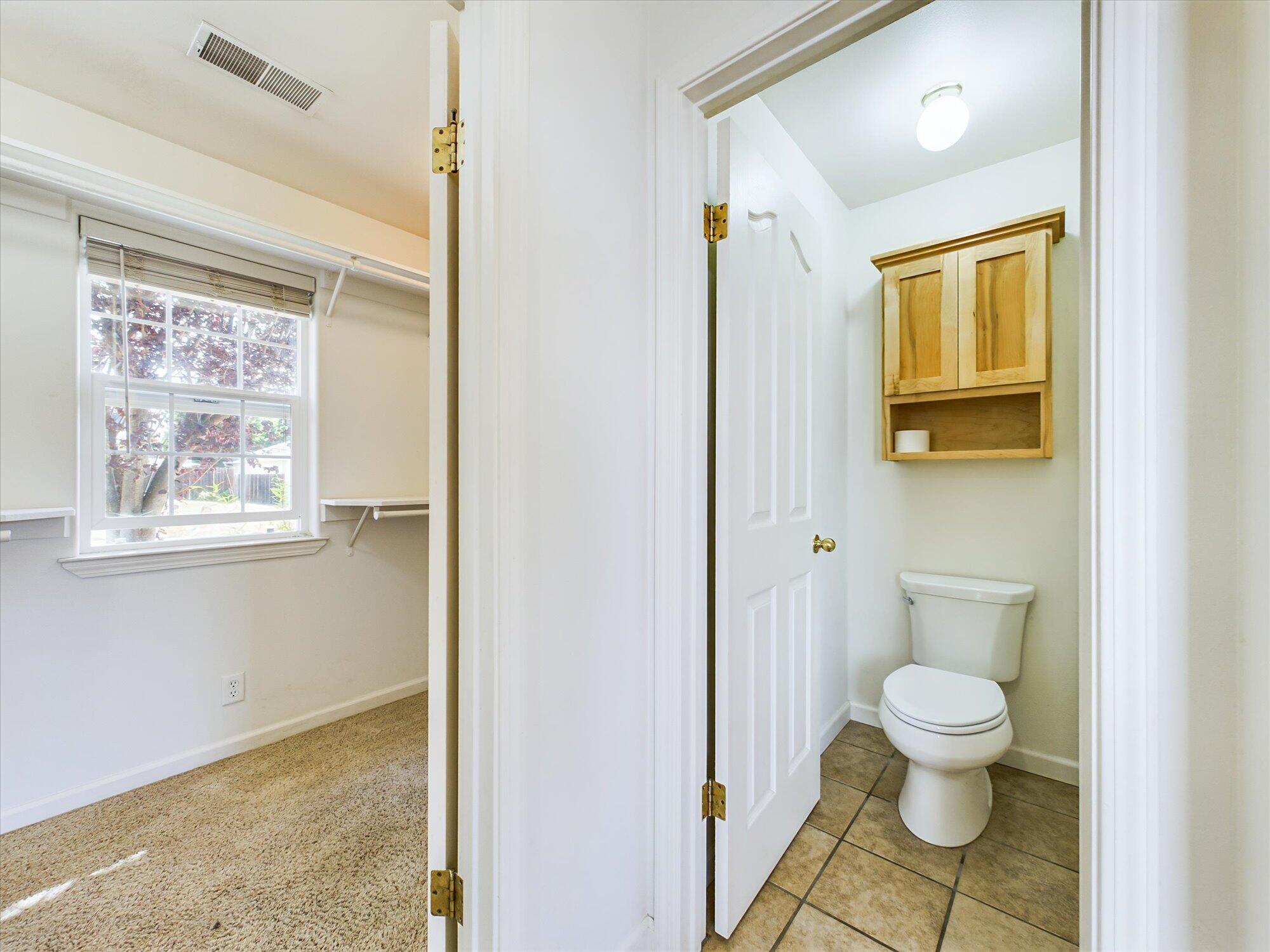 4900 Starlund Court