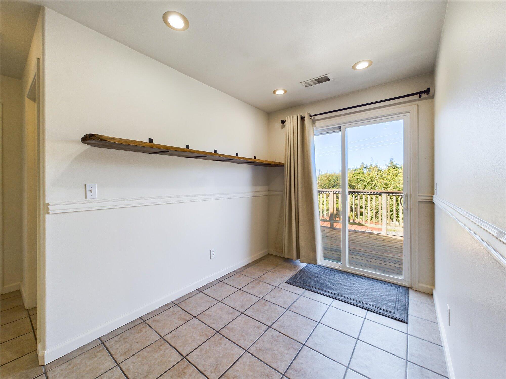 4900 Starlund Court