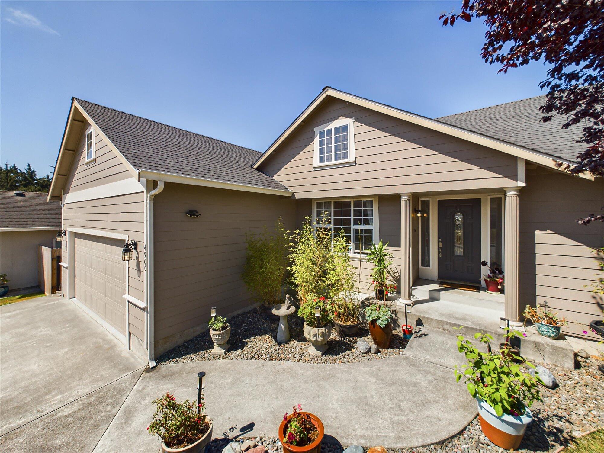 4900 Starlund Court