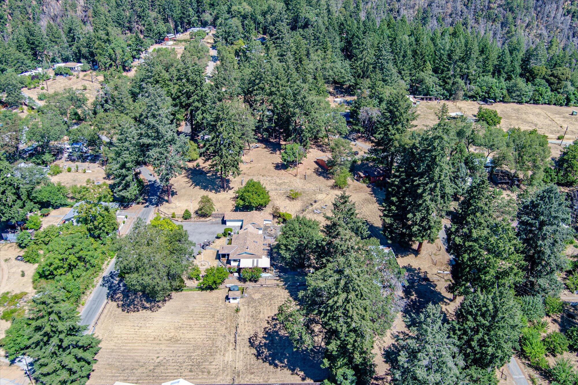1860 Salyer Loop Road
