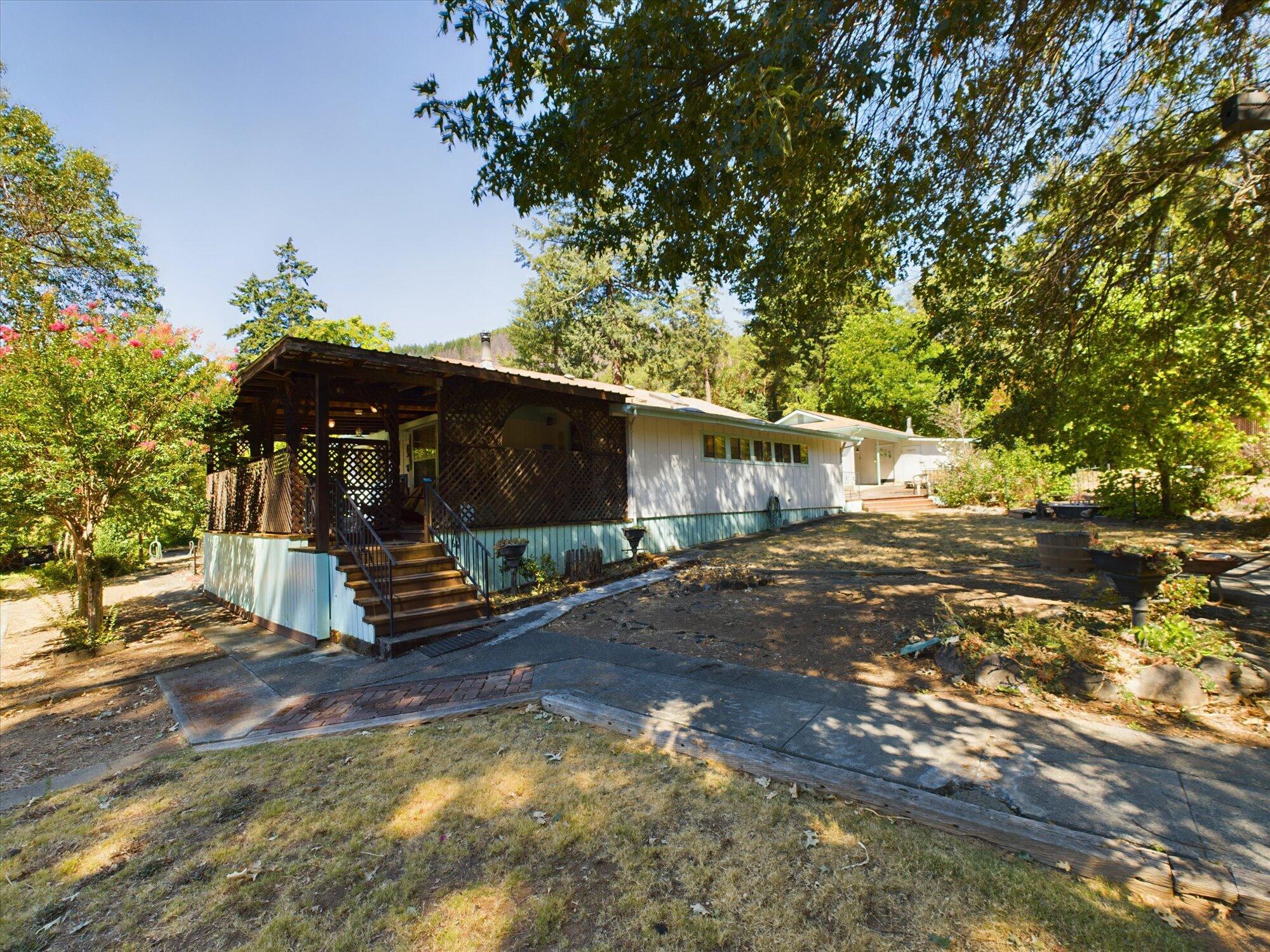 1860 Salyer Loop Road