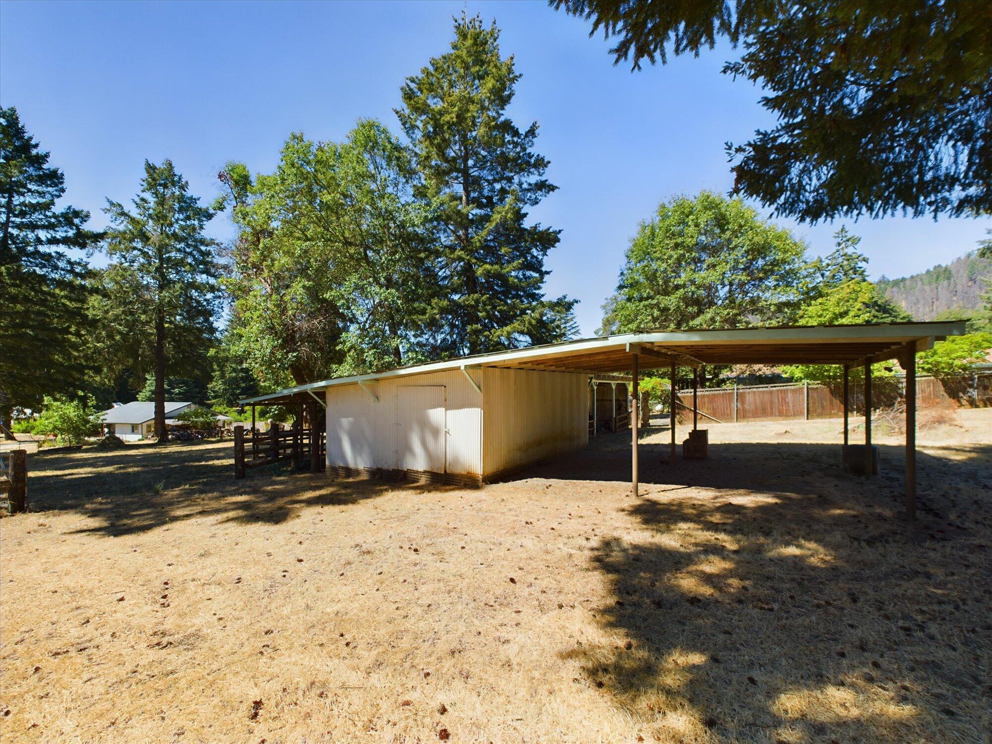 1860 Salyer Loop Road