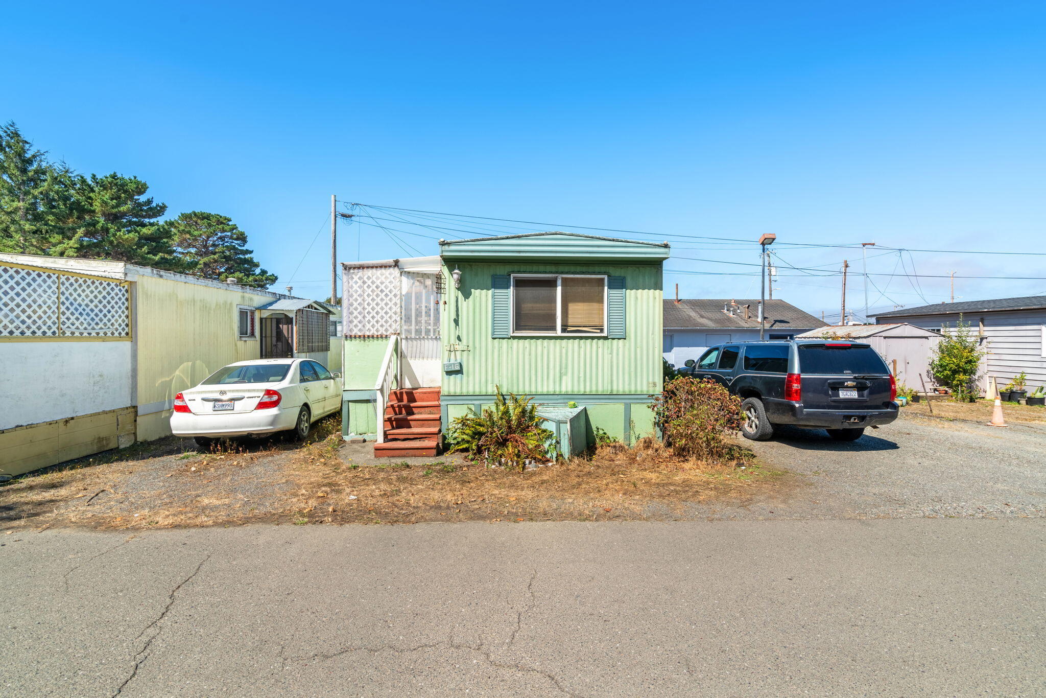 1201 Allard Avenue, F16