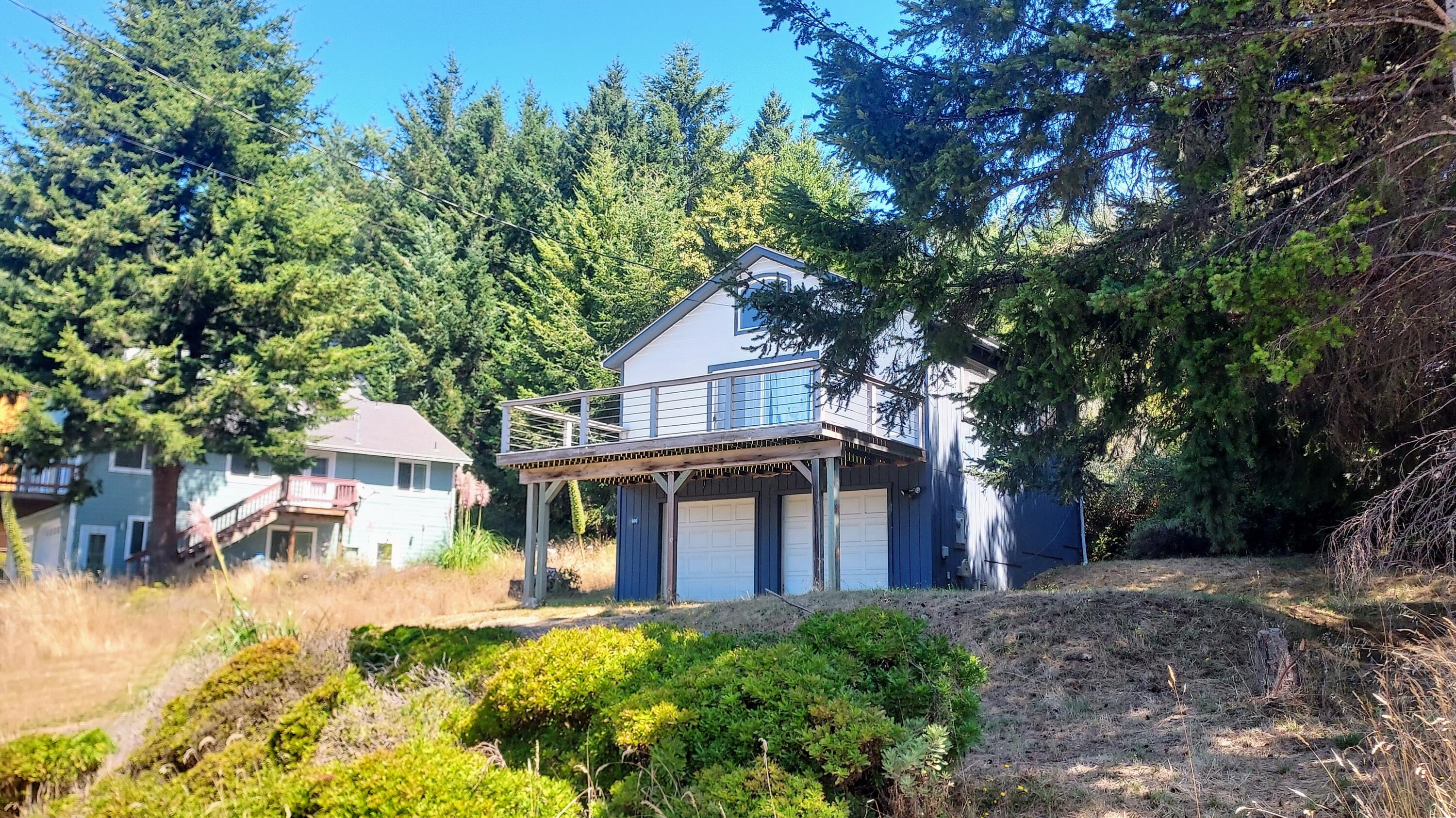 400 Seafoam Road