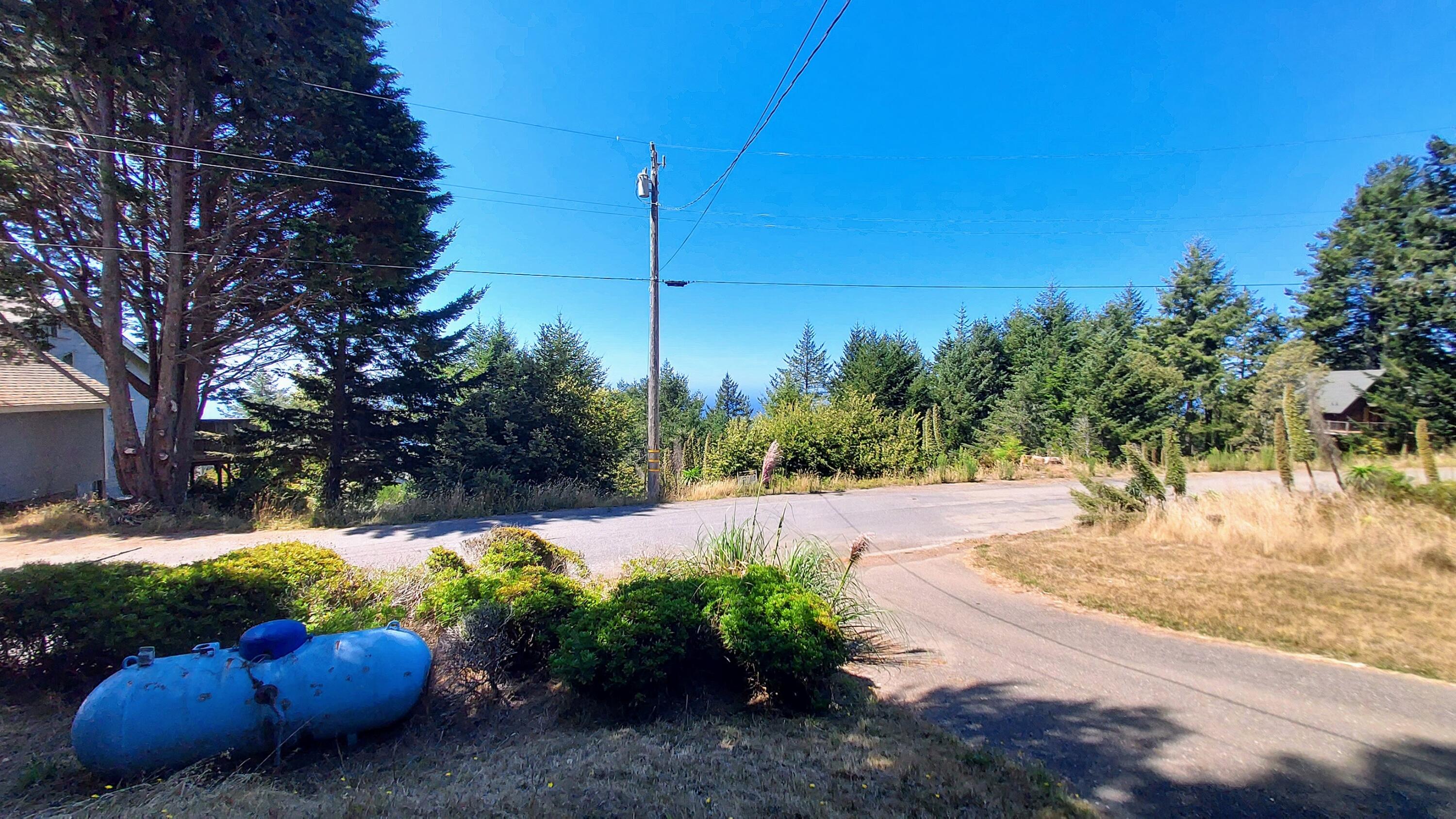 400 Seafoam Road